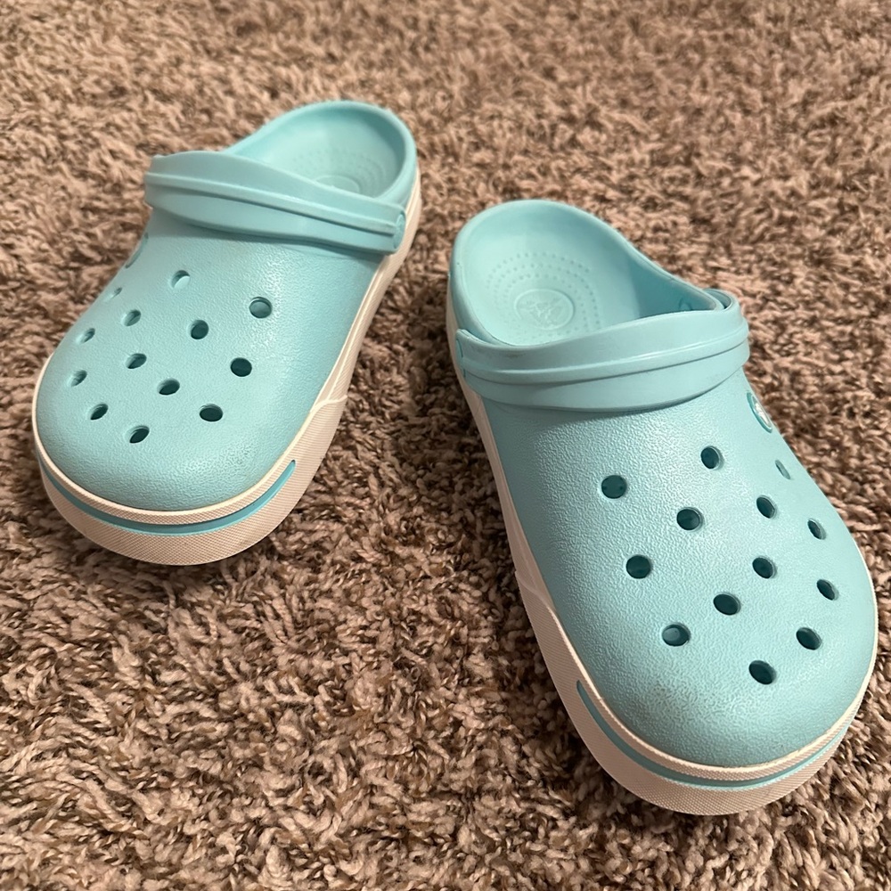 Aqua Crocs